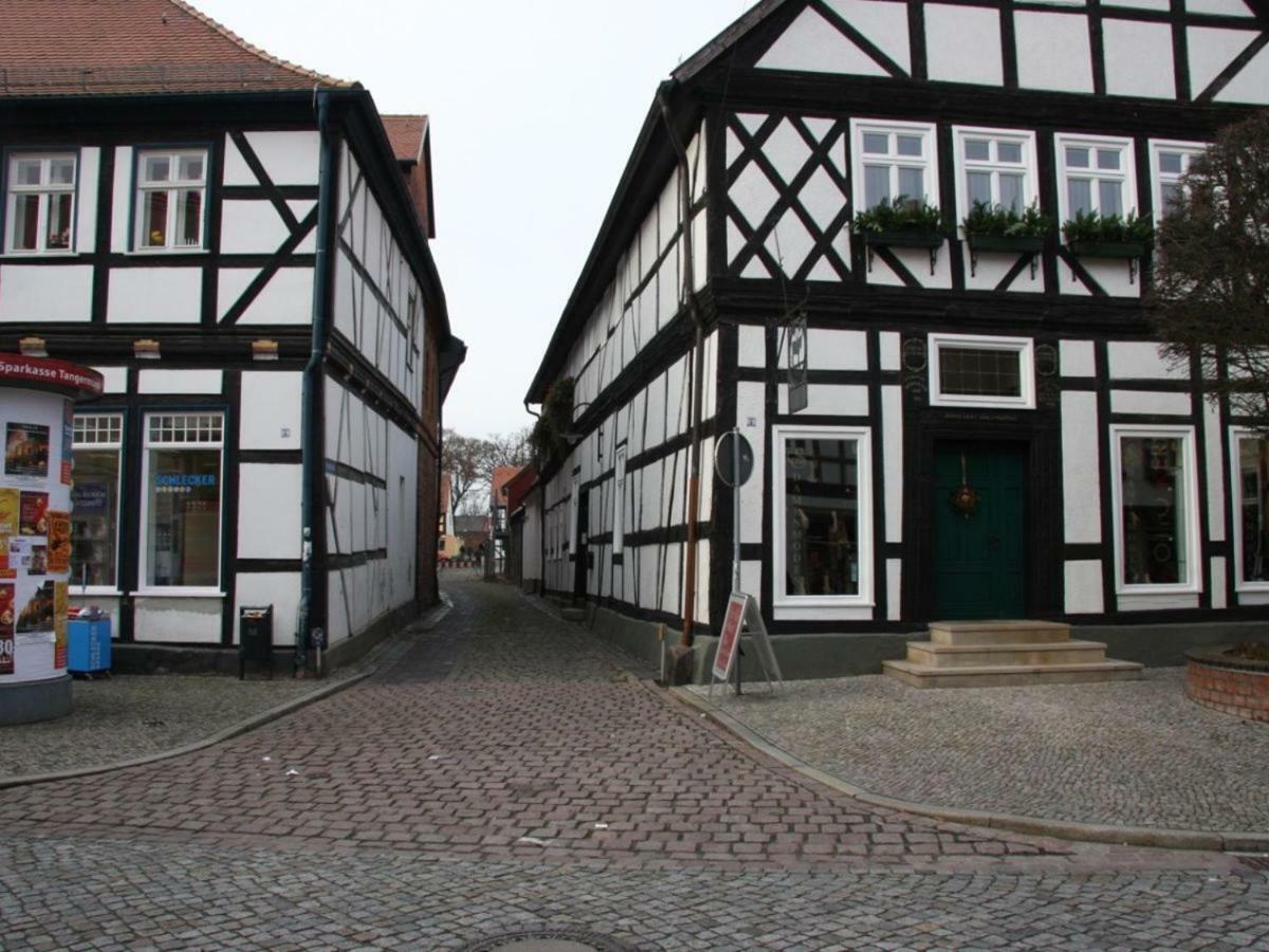 Toepferhof 1 Apartment Tangermuende Luaran gambar